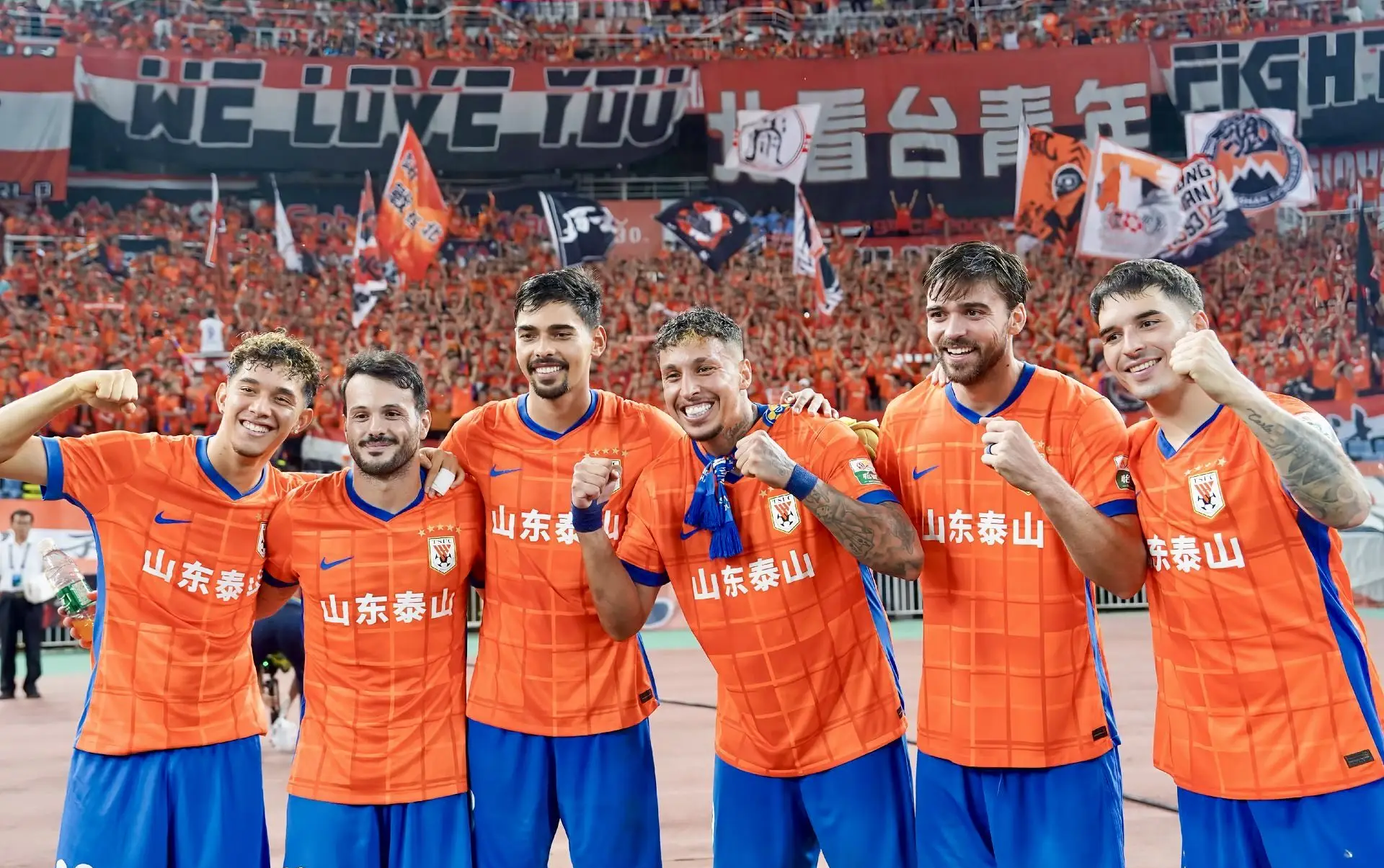 爱游戏-法甲窗口期再迎强敌，山东泰山官宣签约，主帅态度——态度坚定，纪律约束更严格的简单介绍