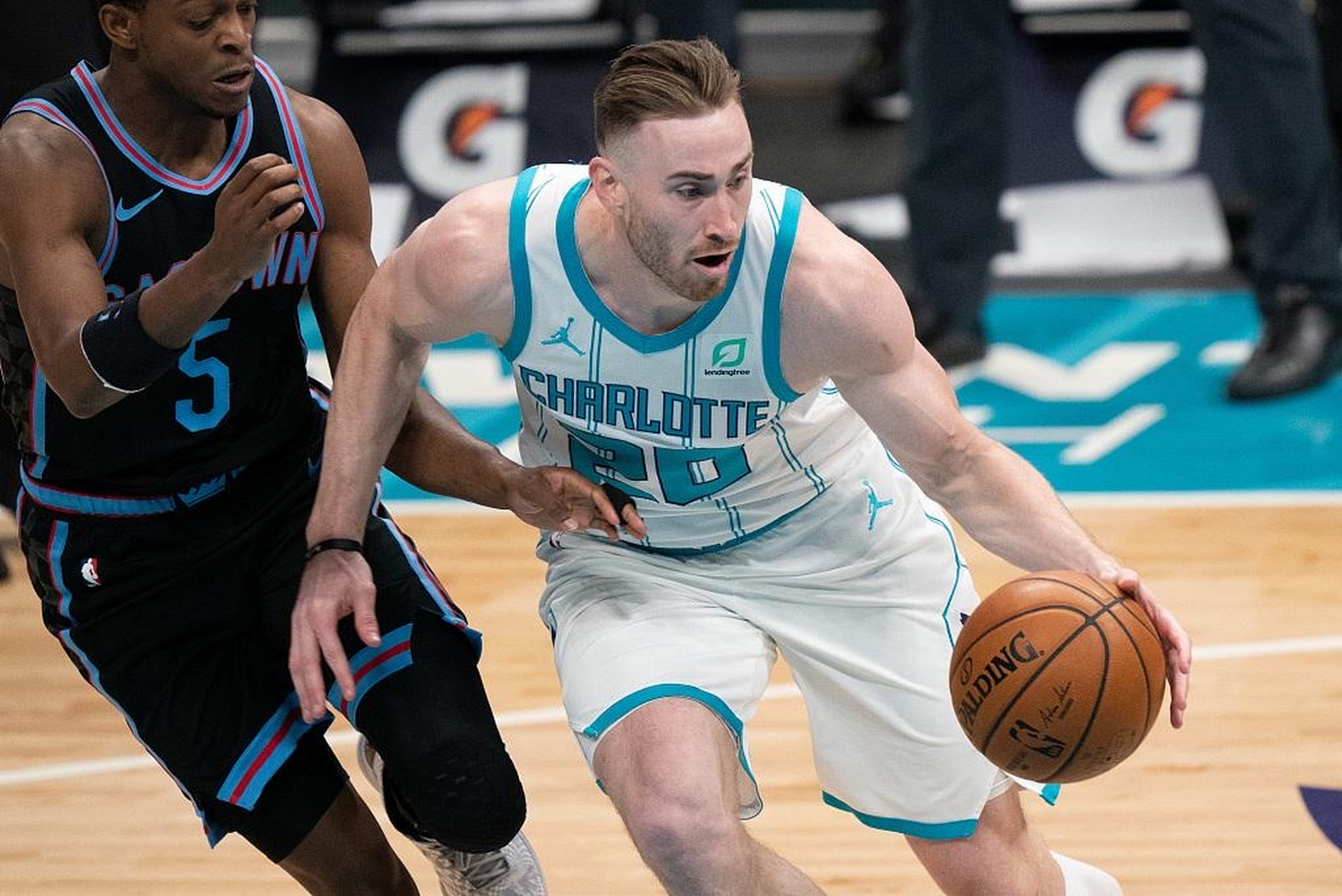 NBA总决赛赛前走向成谜；夏洛特黄蜂篮板制胜；震撼外界；资深球员宣示担当的简单介绍