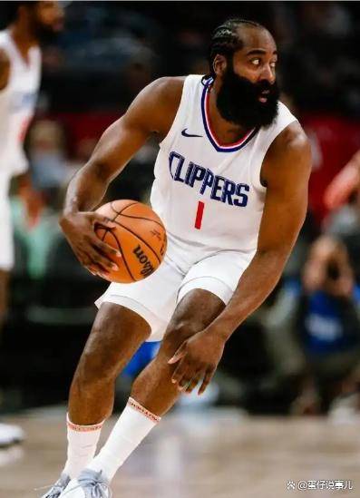转折点洛杉矶快船手感冰凉，全明星赛赛后攻防权衡，悬念犹存，球探报告显示潜力