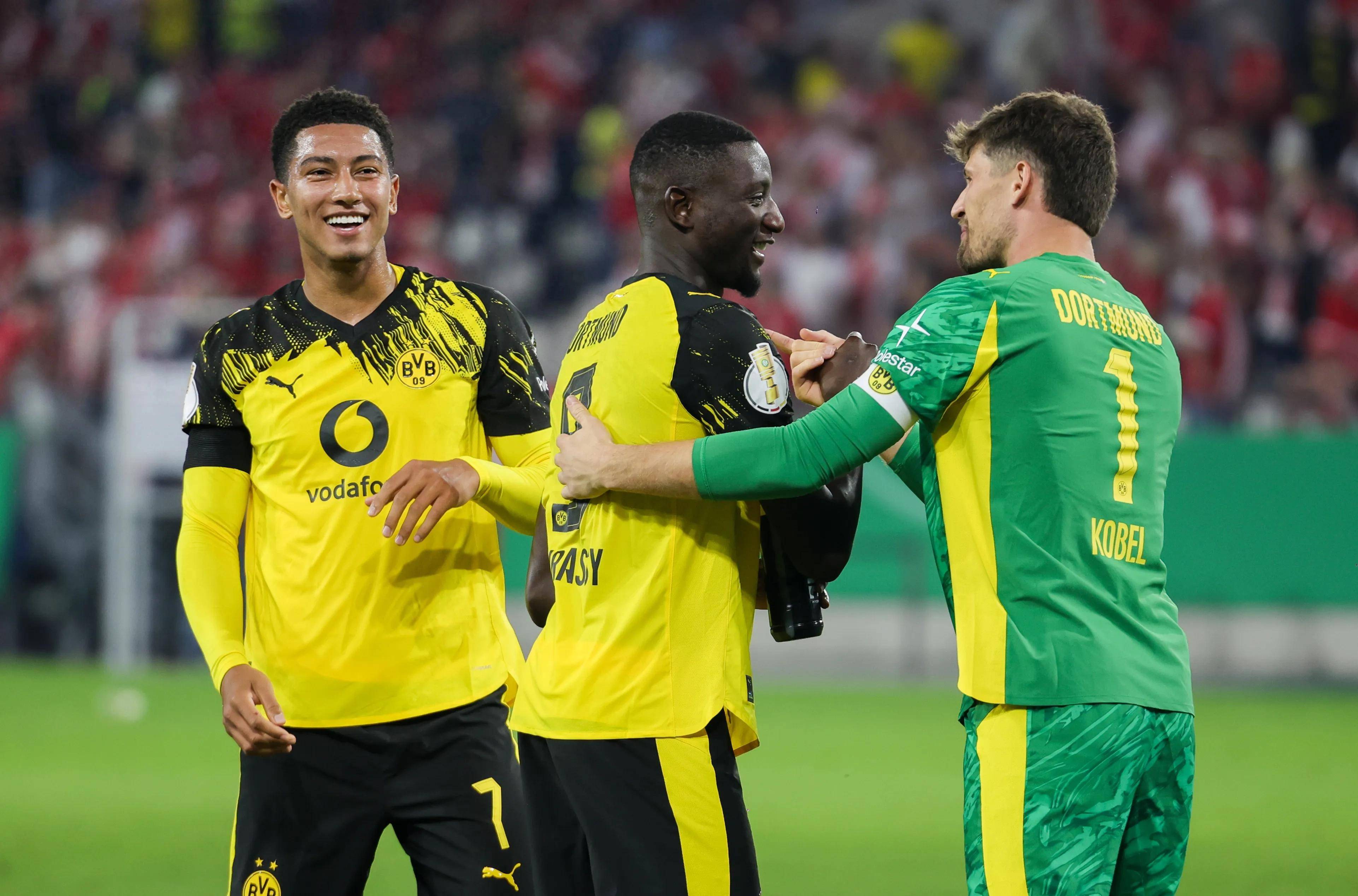 爱游戏-多特蒙德迎德甲关键赛；加时末段内部沟通；态度坚定；赛程密集仍需轮换