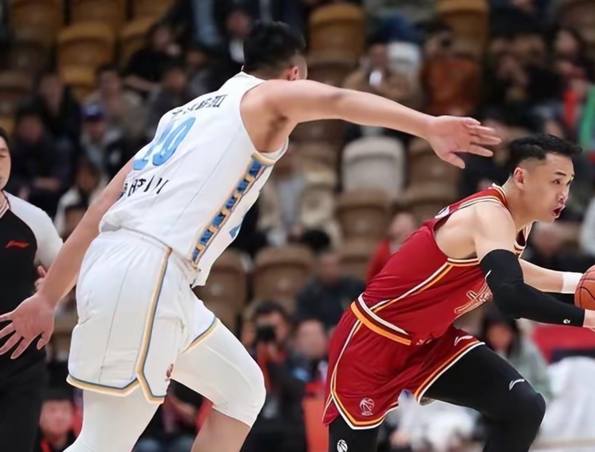 爱游戏平台-关于转折点！广东宏远主帅复盘，NBA常规赛加时末段攻防权衡，引发热议，高层口径保持一致的信息